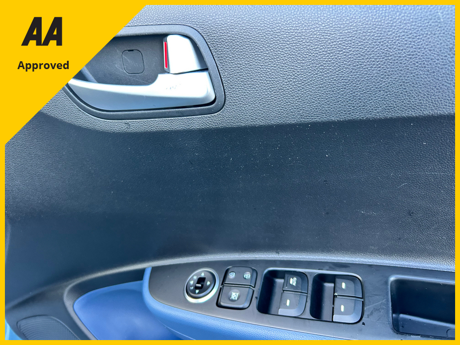 2016 Hyundai i10 2016 HYUNDAI i10 1.0 PETROL DELUXE LOW KMS €8,450