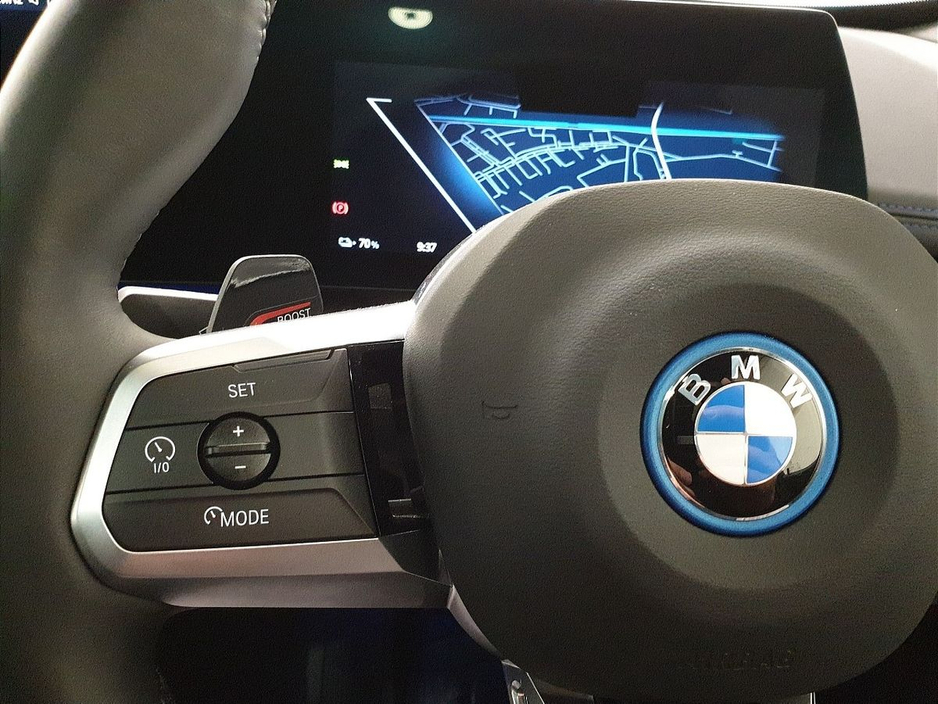 2025 BMW iX1 xDrive30 M Sport €52,950