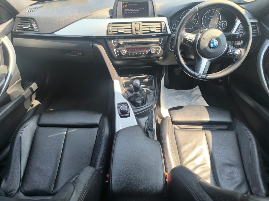 2012 BMW 3 Series  €8,999