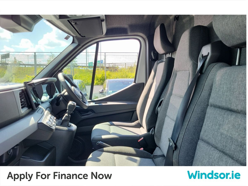 2025 Nissan Interstar L3H2 Premium Fridge