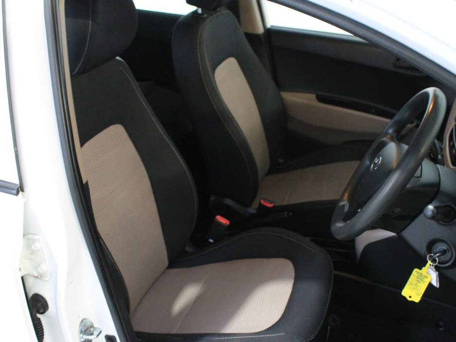 2017 Hyundai i10 Classic 4DR €8,250