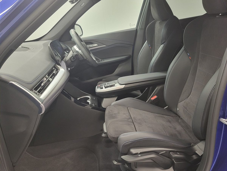 2025 BMW X1 xDrive25e M Sport €51,975