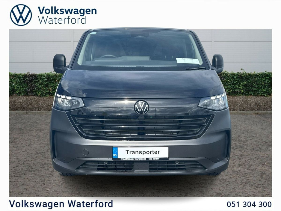 2025 Volkswagen Transporter  €33,495