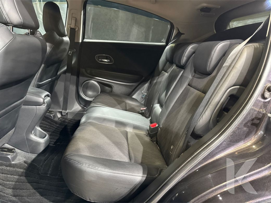 2020 Honda Vezel HYBRID 1.5L AUTOMATIC - HALF LEATHER UPHOLSTERY - REVERSE CAMERA - CRUISE CONTROL - A/C CONTROLS - ALLOY WHEELS €23,450