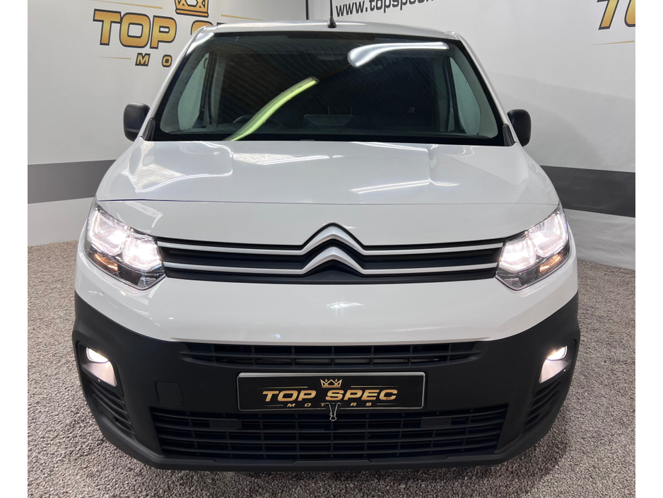 2021 Citroen Berlingo 1.6Hdi 3 Seater enterprise LWB NO VAT €10,600