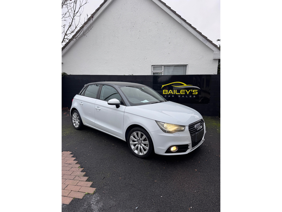 2014 Audi A1 DBA-8XCAX 5DR €10,550