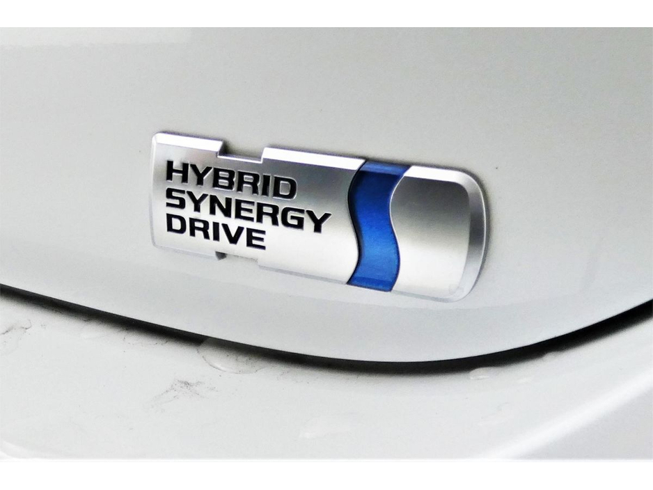 2021 Toyota Camry 2.5 HYBRID *REVERSE CAM*PEARL PAINT*PARK SENSORS* €30,490