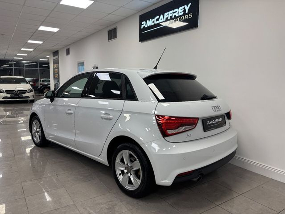 2016 Audi A1 1.0TFSI 95HP S Tronic SE €13,250