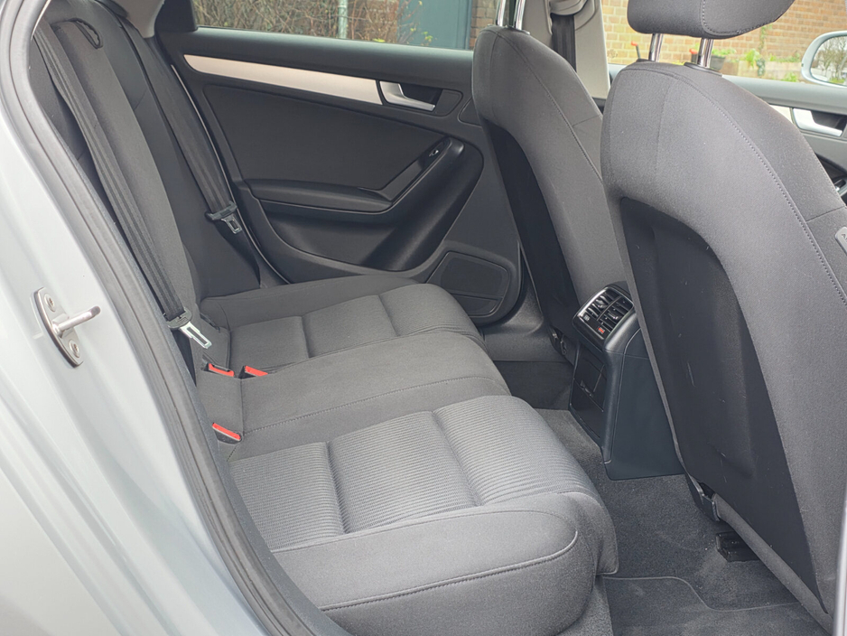 2013 Audi A4 2.0 TDI 143BHP MULTITRONIC SE €7,999