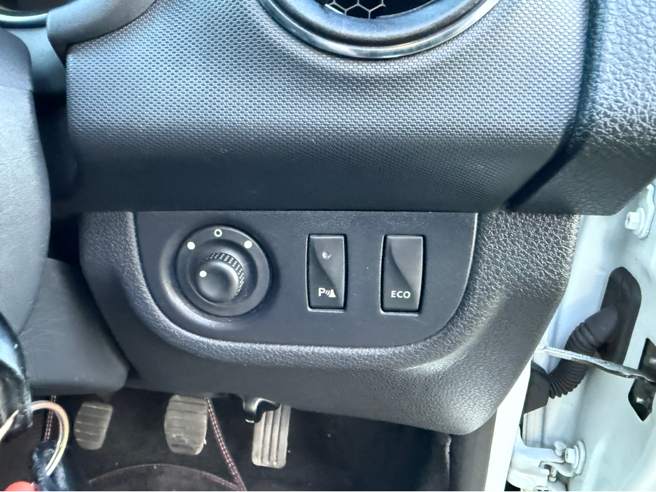 2017 Dacia Sandero STEPWAY SIGNATURE TCE 90 PH2 4 €7,990