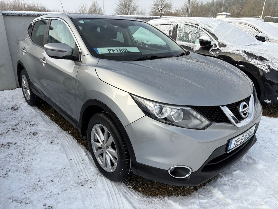 2015 Nissan Qashqai 1.2T 115 Petrol SV 92Km €10,990
