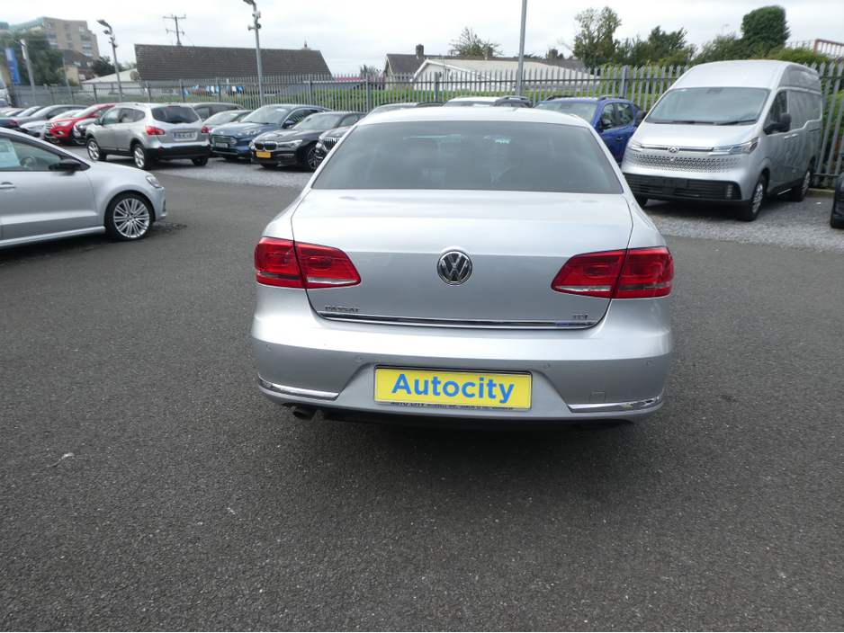 2013 Volkswagen Passat HIGHLINE 1.6 TDI MANUAL 6SPEED FWD BLUEMOTION 105HP 4DR €7,450