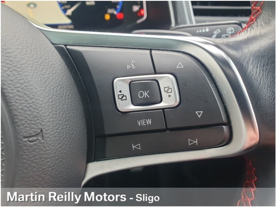 2022 Volkswagen T-Roc R-LINE 1.5 TSI AUTO €30,445