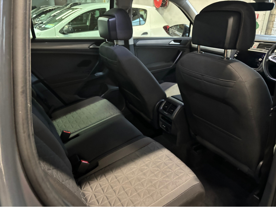 2022 Volkswagen Tiguan 1.4 TSI LIFE 245PS 5DR Auto Plug in Hybrid Finance Available own this car from €112 per week €26,250