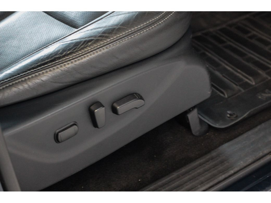 2021 Nissan Navara TEKNA 2.3DCi AUTOMATIC €32,899