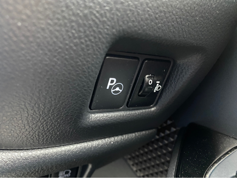 2019 Toyota C-HR SOL 1.8 PETROL HYBRID AUTOMATIC SUV *TOP SPEC IRISH JEEP* *FULL TOYOTA SERVICE HISTORY* *NCT 03/2027* *TAX 06/2026 €180 ROAD TAX* *FINANCE ARRANGED TODAY* €20,950