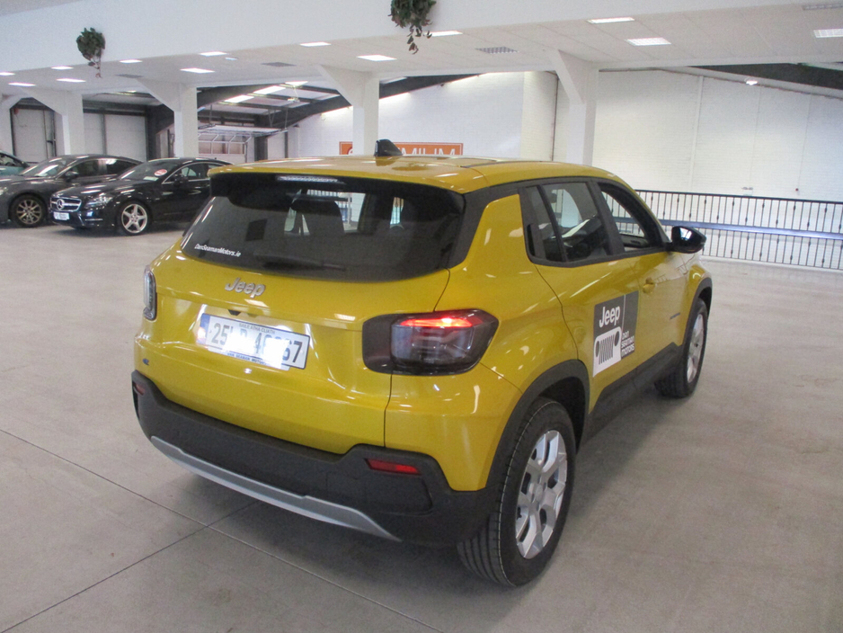 2025 Jeep Avenger AVENGER BEV 54KWH ALTITUDE 156HP €33,245