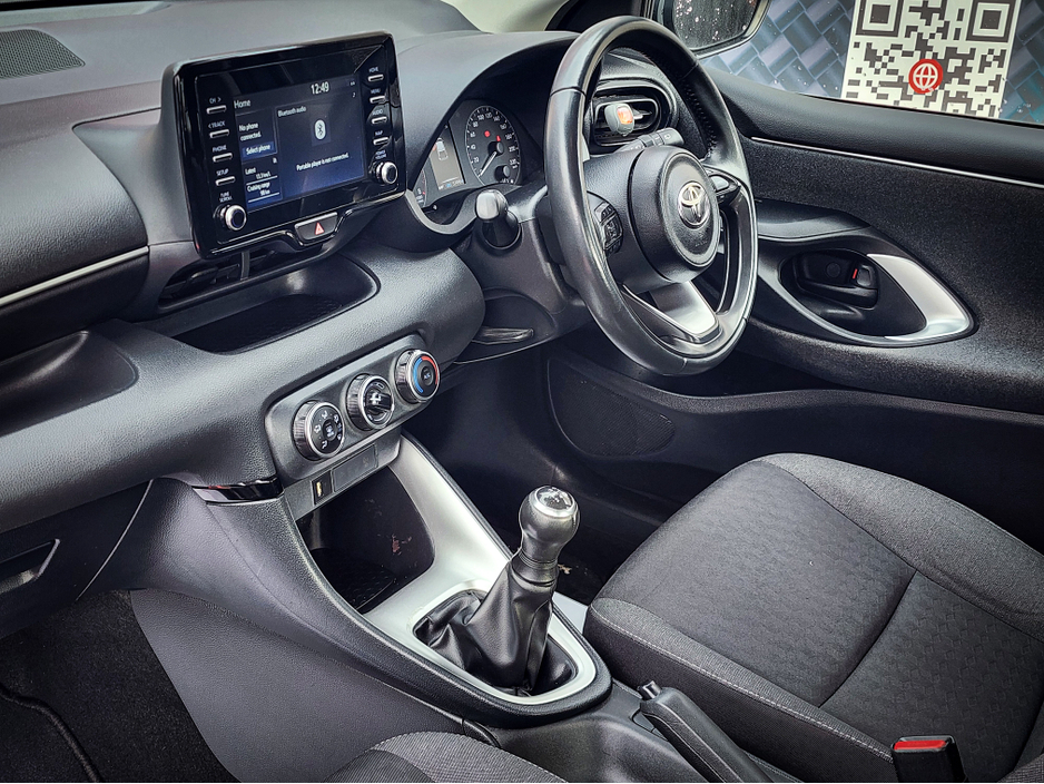 2022 Toyota Yaris 1.0 LUNA 4DR 1 Year Warranty €14,250