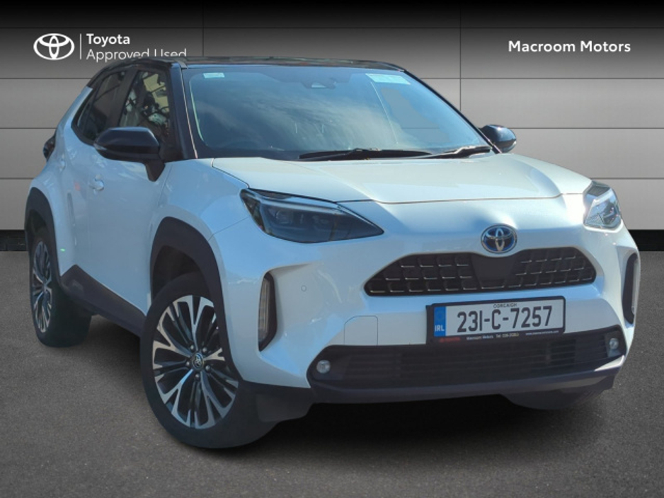 2023 Toyota Yaris Cross FRESH SELECTION OF TRADE-INS YARIS CROSS SOL 1.5H €29,000