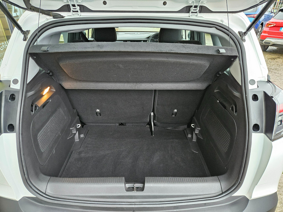 2024 Opel Crossland X  €25,950