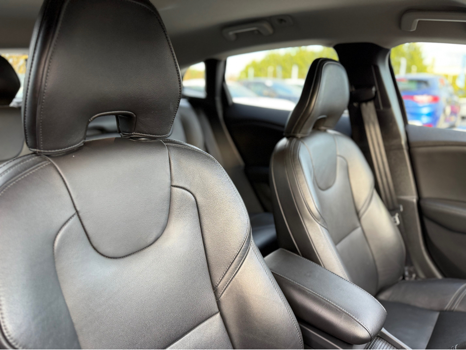 2018 Volvo V40 D4 INSCRIPTION - 2.0L DIESEL - AUTO - 12M WARRANTY - CAR: 1615 €14,950