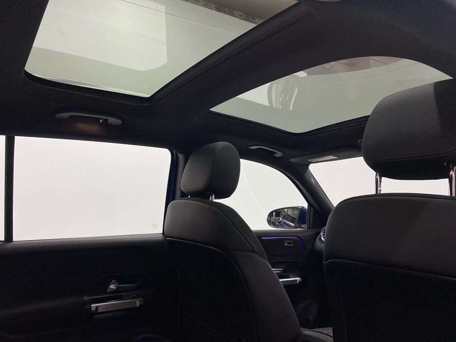 2024 Mercedes-Benz GLB GLB 200 D AMG Pack & Panoramic Sunroof 5 Seater €52,950