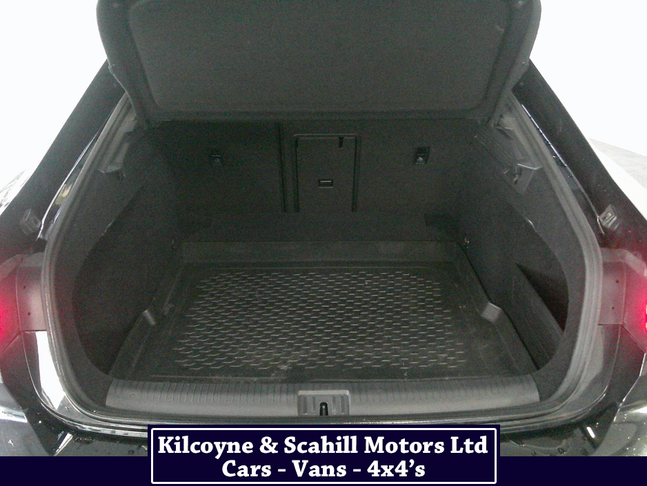 2020 Volkswagen Arteon 2.0 TDI R-LINE D7F 150HP AUTO5DR AU €29,950