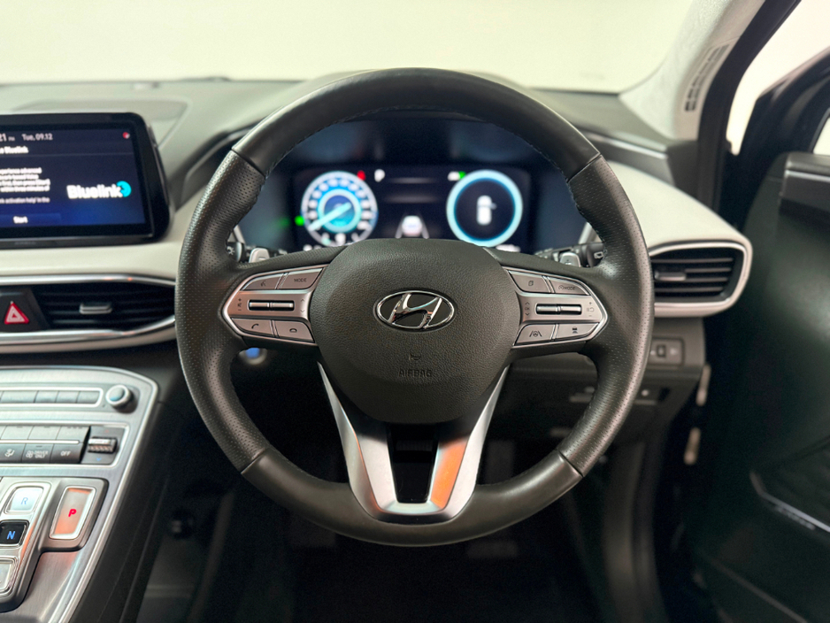 2022 Hyundai Santa Fe 1.6 PHEV *7 SEATER* €39,990