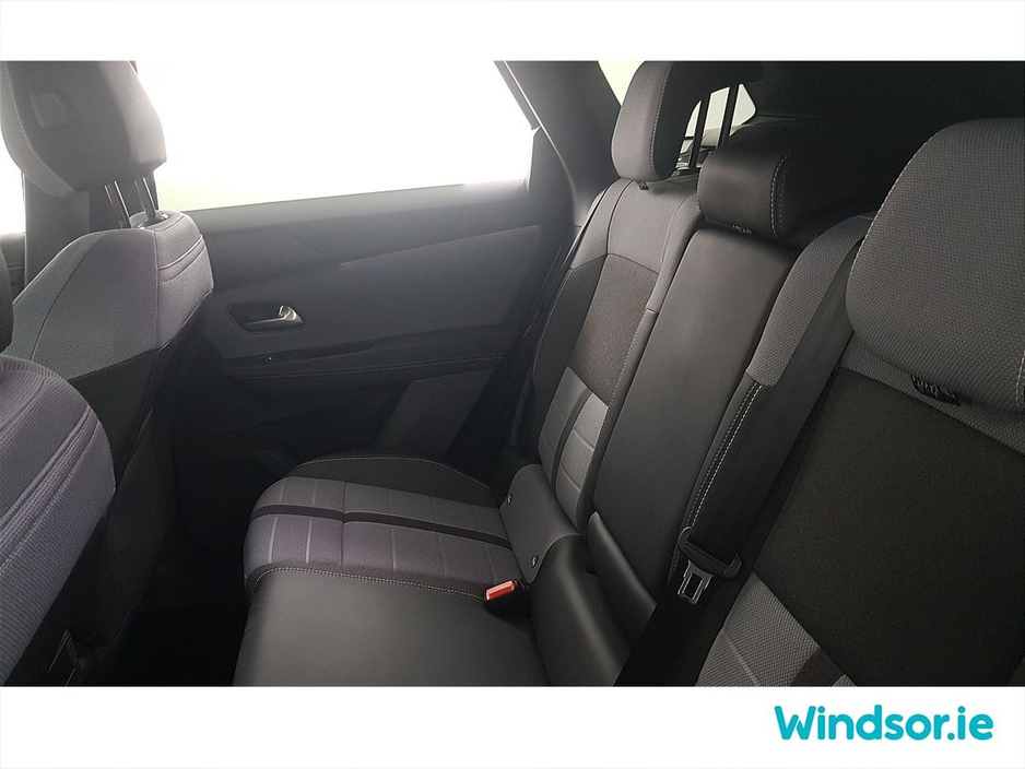 2025 Opel Grandland GS Hybrid €41,995