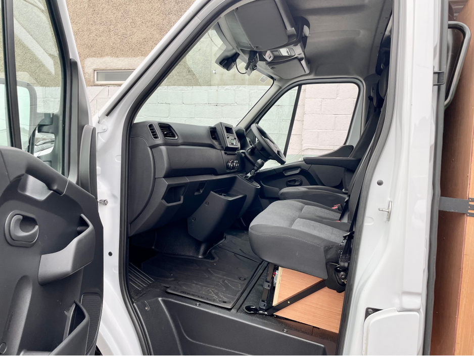 2023 Renault Master LM35 BUSINESS  2.3 BLUE DCI 135BHP FWD LWB €22,000