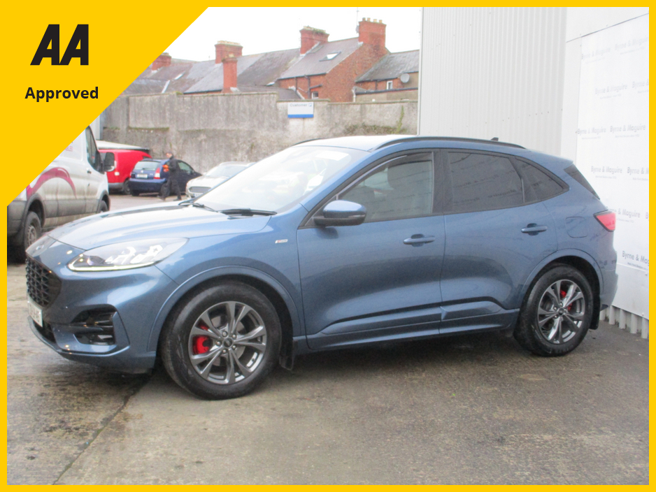 2023 Ford Kuga ST-LINE X 5DR 1.5 TD 120 S6. S6.2 M6, TOP OF THE RANGE WITH WINTER PACK, ONE CAREFUL OWNER AND FULL FORD SERVICE HISTORY !!12 MONTHS WARRANTY AND 12 MONTHS AA COVER. €37,950