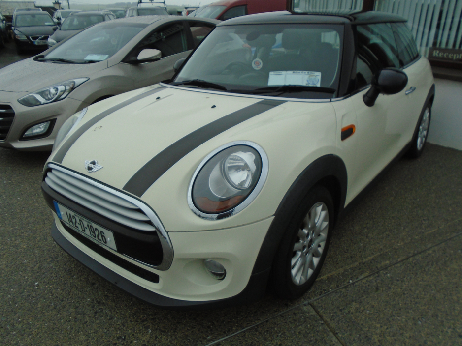 2014 MINI Hatch D XN32 2DR 3DR COOPER €8,600