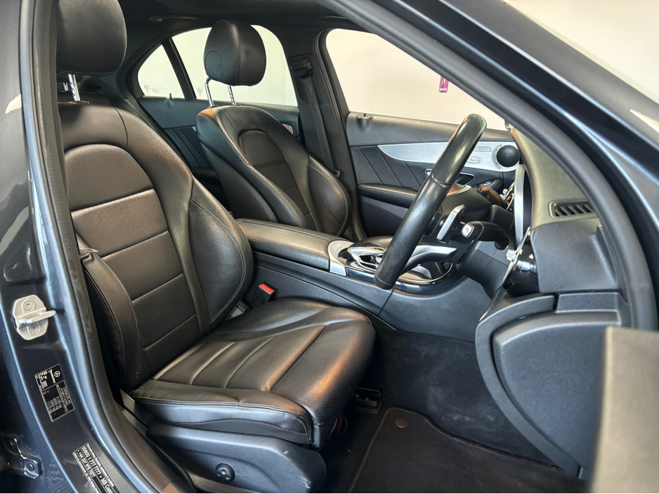 2016 Mercedes-Benz C Class MERCEDES BENZ C CLASS AMG LINE PREMIUM 4DR AUTO*PANORAMIC SUNROOF*HEATED BLACK LEATHER ELECTRIC MEMORY ADJUSTABLE SEATS*REVERSE CAMERA*ELECTRIC TAILGATE*KEYLESS ENTRY & START*FINANCE AVAILABLE* €18,950