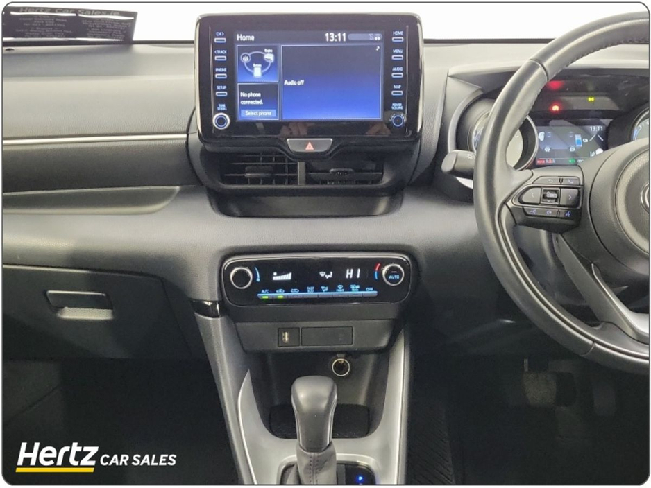 2023 Toyota Yaris DESIGN HEV CVT 1.5 Petrol Automatic €23,495