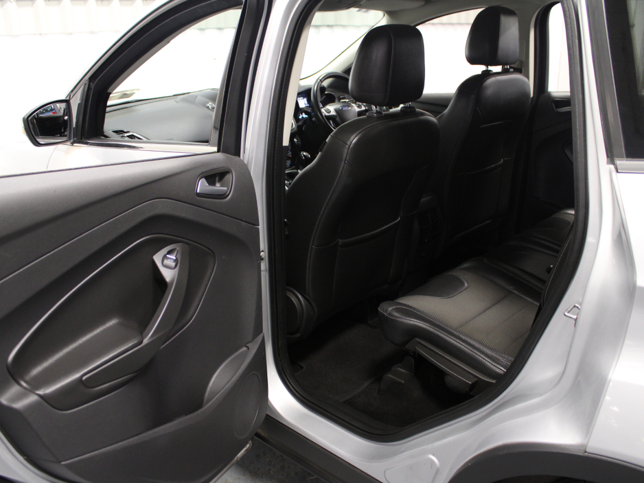 2017 Ford Kuga TITANIUM 2.0 TD 120 S6 M6 F 5DR FWD €14,950