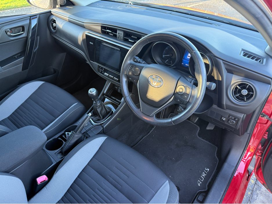 2016 Toyota Auris 1.2 TURBO SOL MODEL ONE OWNER 30K MILES €14,990
