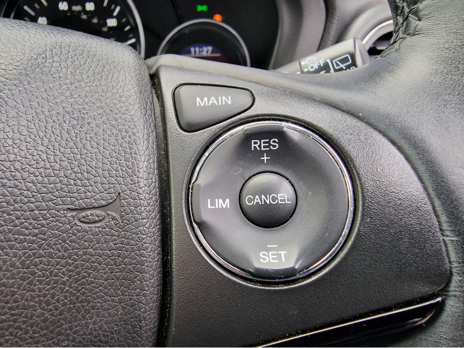 2017 Honda HR-V 1.5 VTEC AUTOMATIC-FULL LEATHER €13,450