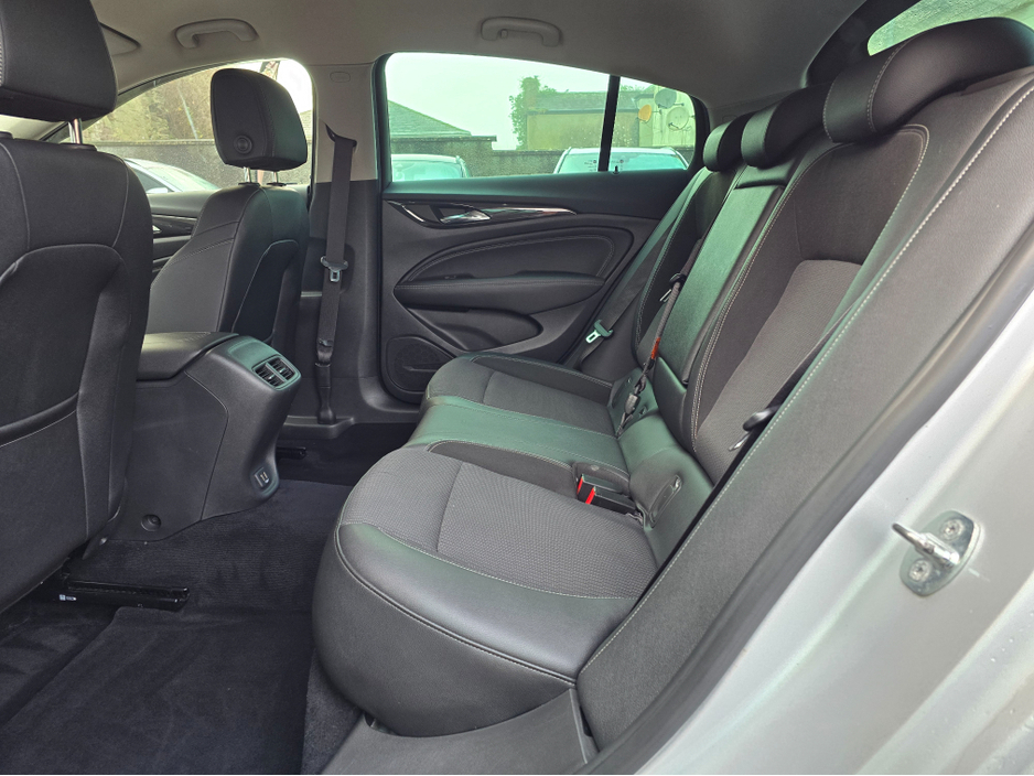 2018 Opel Insignia GRAND SPORT SRI 1.6 1 136PS 5DR €12,950