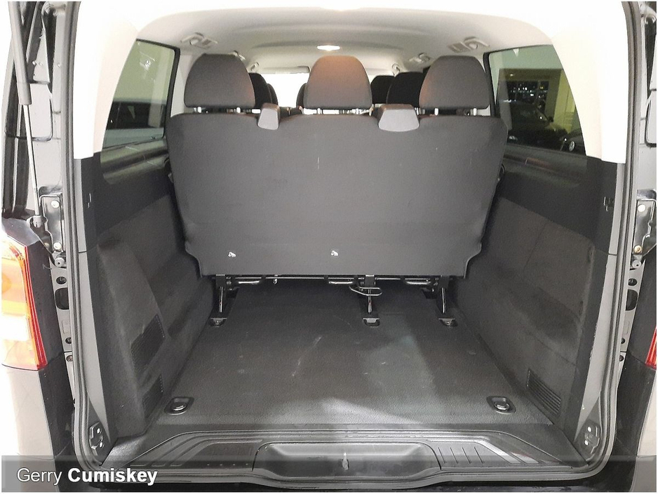 2017 Mercedes-Benz V Class 9 SEATER | AUTOMATIC | V200 COMPACT AVANTGARDE €39,950