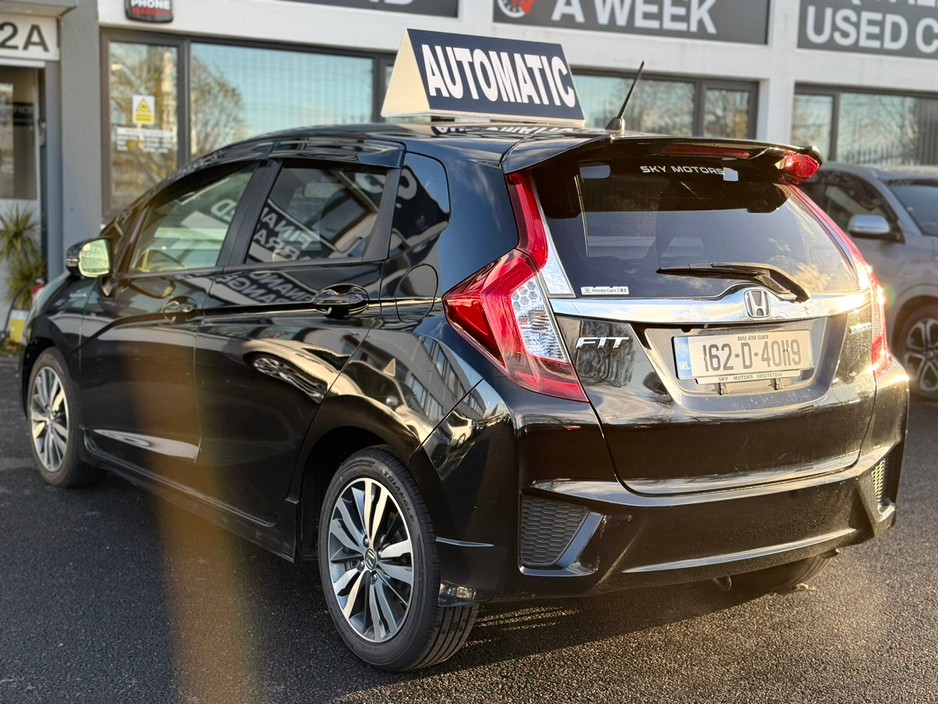 2016 Honda Fit  €11,400