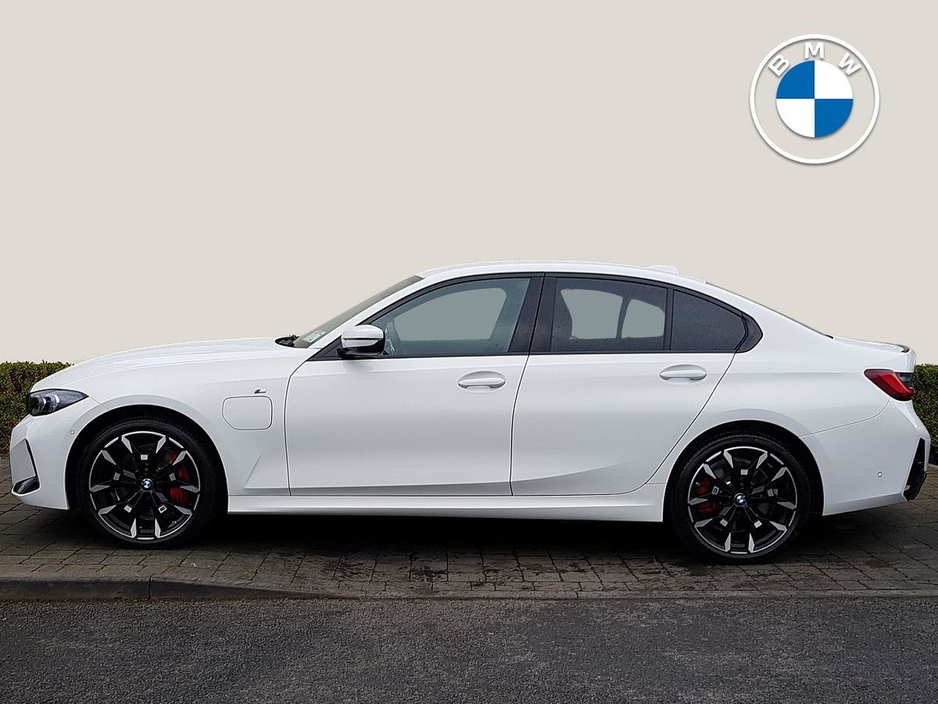 2026 BMW 3 Series 330e M Sport Saloon €66,221