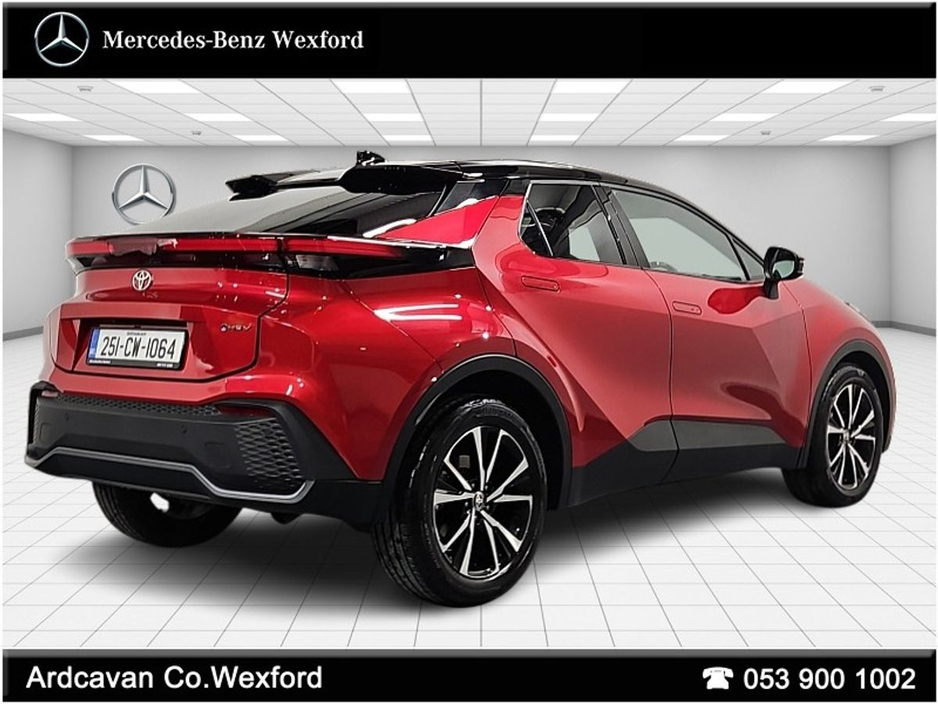 2025 Toyota C-HR SPORT PLUS HYBRID €38,895