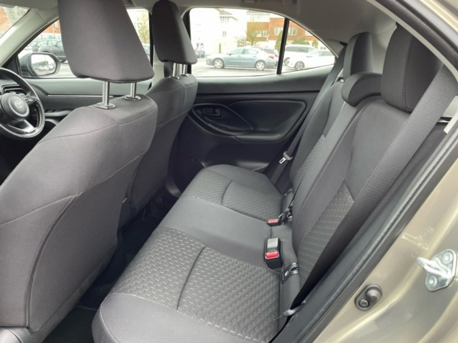 2025 Toyota Yaris Cross - Save EUR 4,100 - Luna + 2 FREE Services Included - 1.5 Hybrid - Automatic - EUR 180 Tax // Remote Central Locking // Front Electric Windows // Rear Electric Windows // Electric Mirrors // Finger Tip €29,865