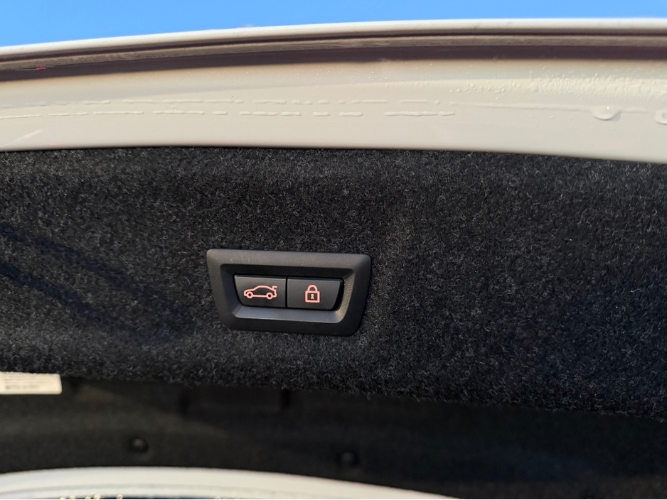 2021 BMW 3 Series M3 performance kit - Tech Pack - Stunning example €34,890