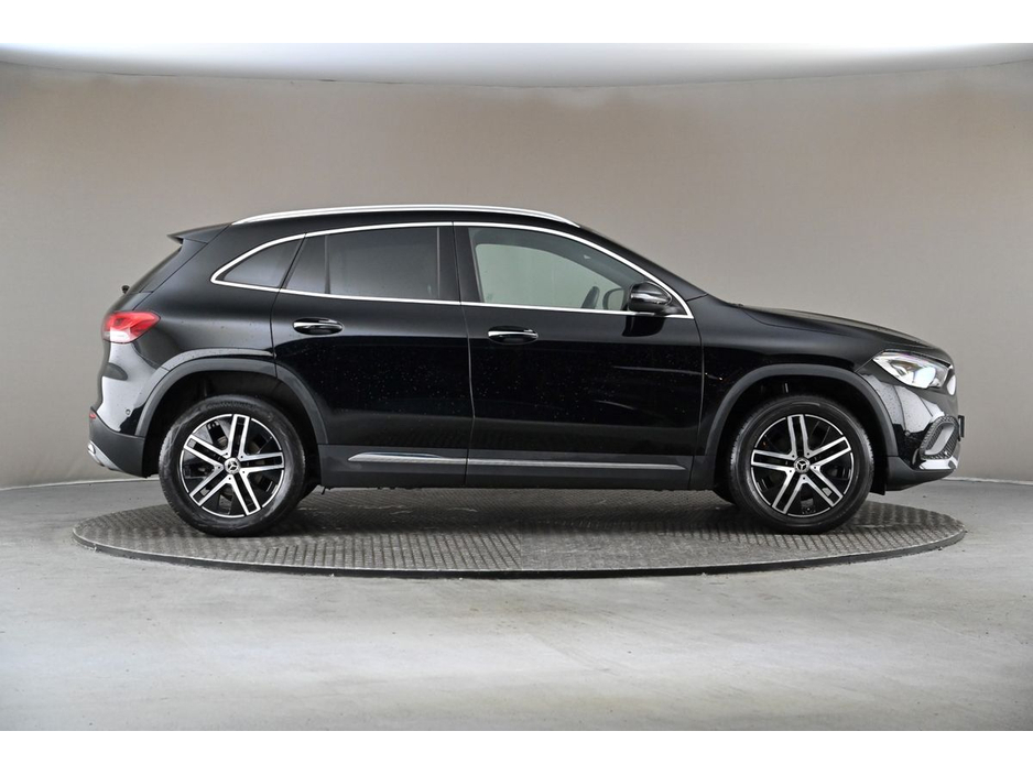 2023 Mercedes-Benz GLA Class 180D *BEIGE LEATHER* €41,890