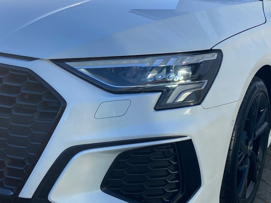 2024 Audi A3 30 TFSI 110HP S Line Black Edition Styling €38,495