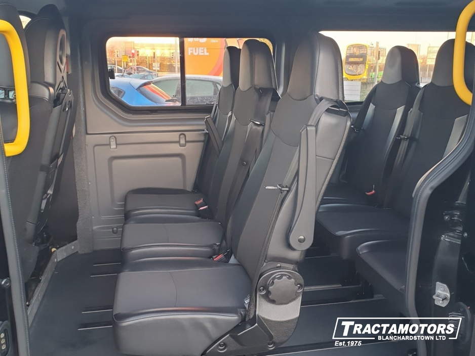 2024 Renault Trafic Passenger 9 SEAT AUTO 170HP RED EDITION €54,999