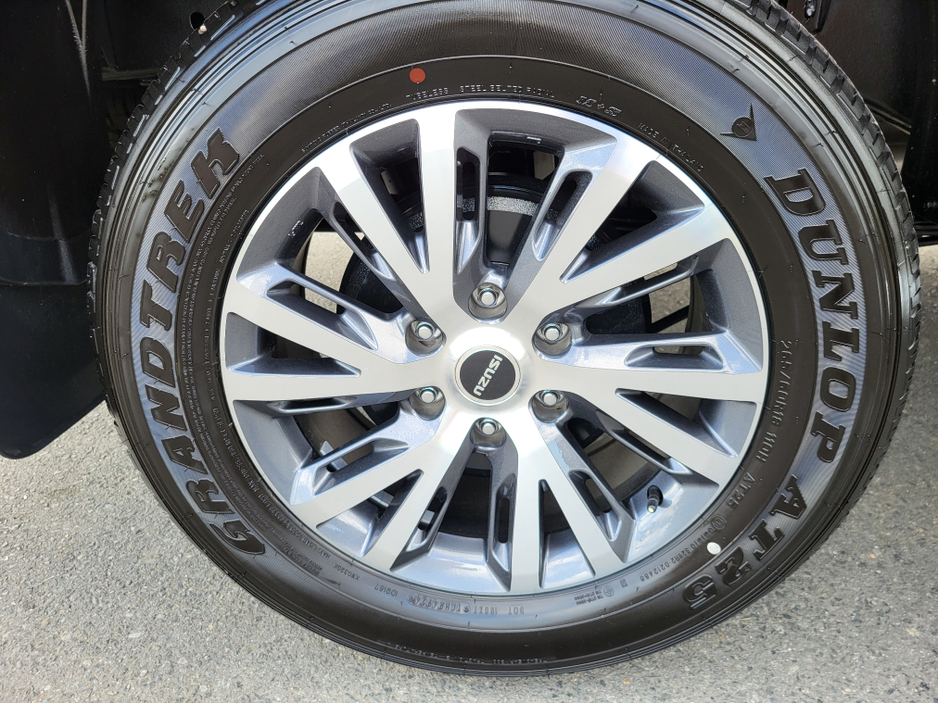 2026 Isuzu D-MAX (5yr warranty) 1.9 Turbo diesel double cab 001679 €45,999