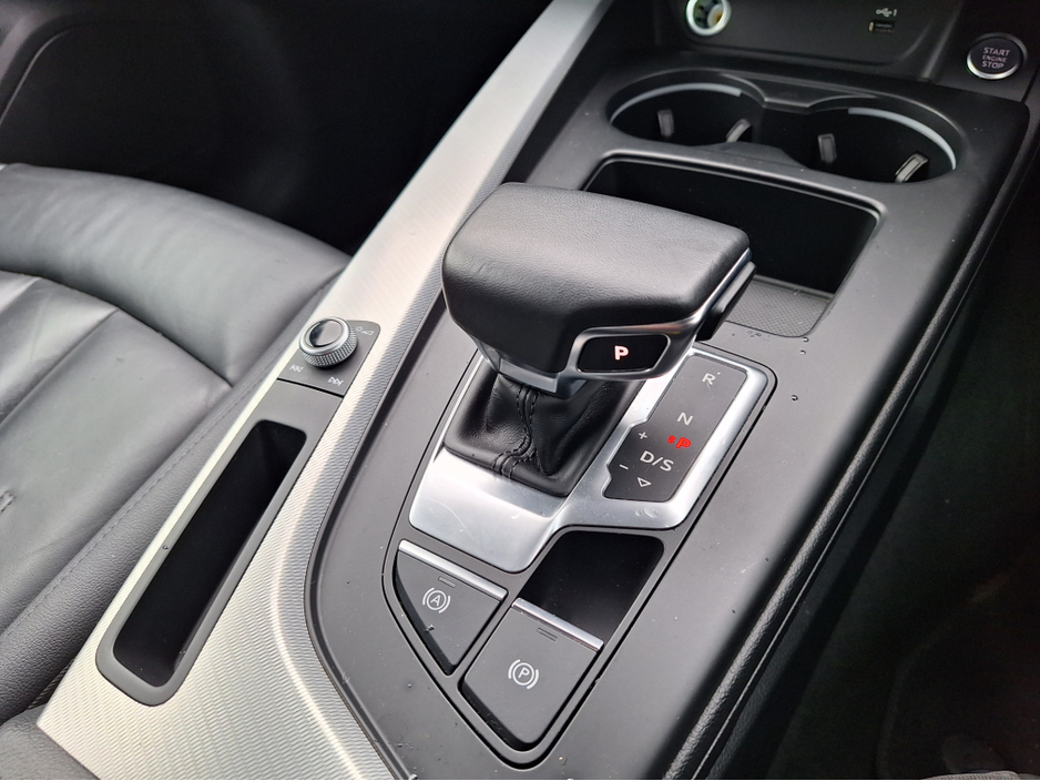 2023 Audi A4 30 2.0 TDI 136BHP S-TRONIC SE AUTO *High Spec/Full Black Leather/Heated Seats/Camera & Sensors €36,950