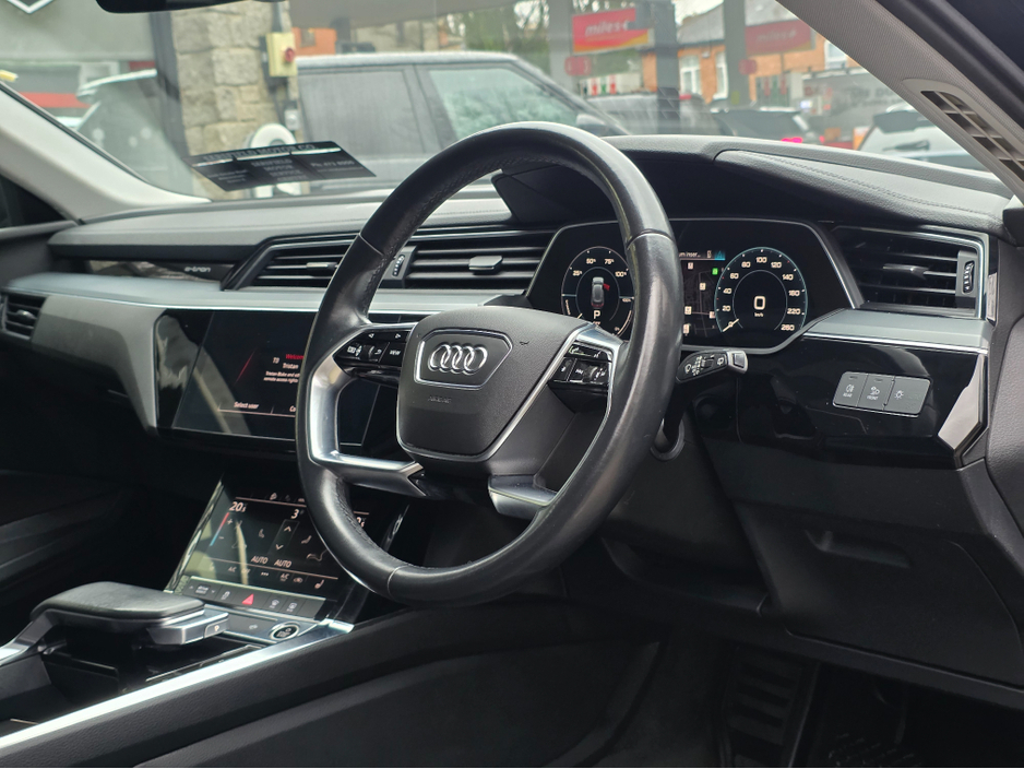 2020 Audi e-tron TECHNIK 50 QUATTRO AUTO. HUGE SPEC. FINANCE ARRANGED. SIMI. AA APPROVED.